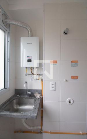 Apartamento para alugar com 43m², 2 quartos e 1 vaga Apartamento para alugar com 43m², 2 quartos e 1 vagaÁrea de Serviço
