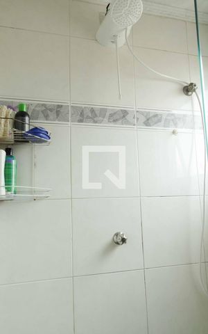 Apartamento à venda com 100m², 3 quartos e 3 vagas Apartamento à venda com 100m², 3 quartos e 3 vagasBanheiro 2