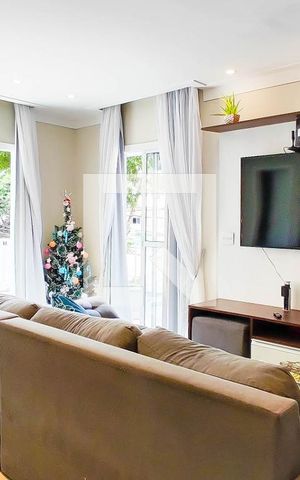 Casa de condomínio à venda com 122m², 3 quartos e 1 vaga Casa de condomínio à venda com 122m², 3 quartos e 1 vagaSala