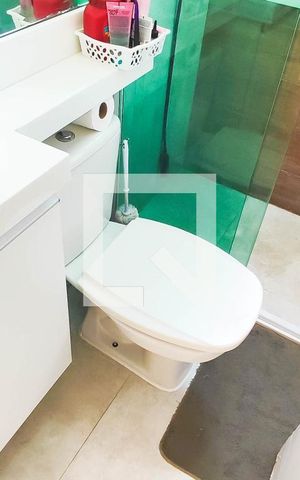 Casa de condomínio à venda com 122m², 3 quartos e 1 vaga Casa de condomínio à venda com 122m², 3 quartos e 1 vagaBanheiro Social