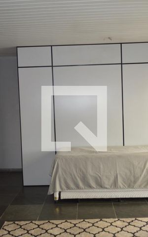 Casa à venda com 450m², 4 quartos e 3 vagasSuite