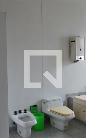 Casa à venda com 450m², 4 quartos e 3 vagasBanheiro