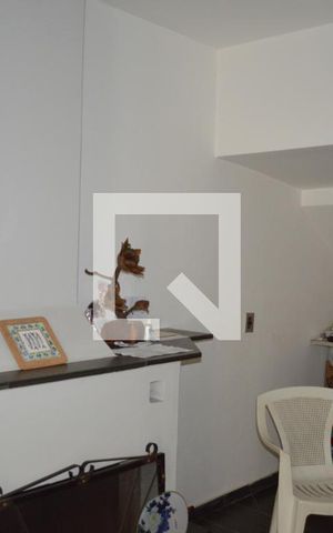 Casa à venda com 450m², 4 quartos e 3 vagasSala