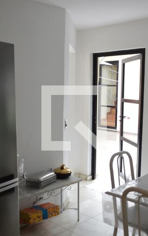 Casa à venda com 450m², 4 quartos e 3 vagasCopa