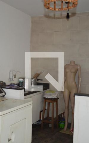 Casa à venda com 450m², 4 quartos e 3 vagasQuarto Edicula