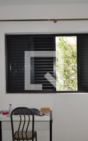 Casa à venda com 450m², 4 quartos e 3 vagasQuarto 2