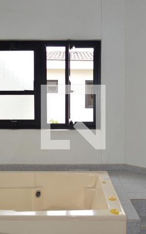 Casa à venda com 450m², 4 quartos e 3 vagasBanheiro