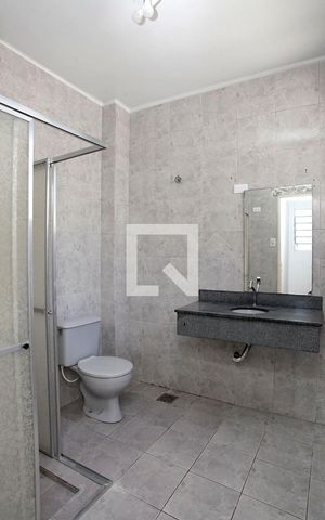 Apartamento à venda com 72m², 2 quartos e sem vagaBanheiro