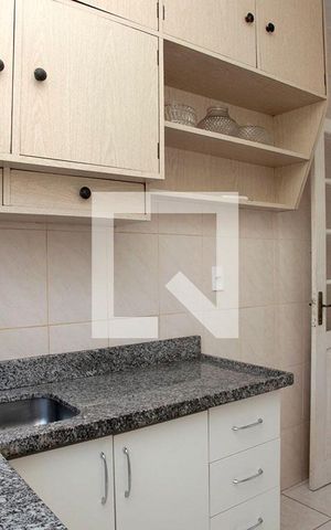 Apartamento à venda com 72m², 2 quartos e sem vagaCozinha + Área de Serviço