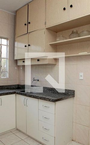 Apartamento à venda com 72m², 2 quartos e sem vagaCozinha + Área de Serviço