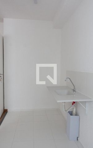 Apartamento para alugar com 41m², 2 quartos e sem vaga Apartamento para alugar com 41m², 2 quartos e sem vagaÁrea de Serviço