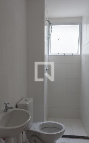Apartamento para alugar com 41m², 2 quartos e sem vaga Apartamento para alugar com 41m², 2 quartos e sem vagaBanheiro