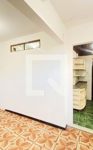 Casa para alugar com 40m², 2 quartos e sem vagaSala