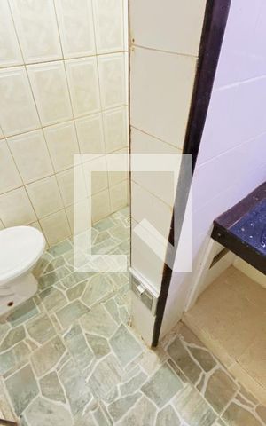 Casa para alugar com 40m², 2 quartos e sem vagaBanheiro