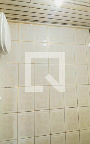 Casa para alugar com 40m², 2 quartos e sem vagaBanheiro