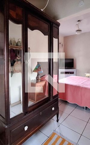 Casa à venda com 220m², 5 quartos e 2 vagas Casa à venda com 220m², 5 quartos e 2 vagasSuíte 3