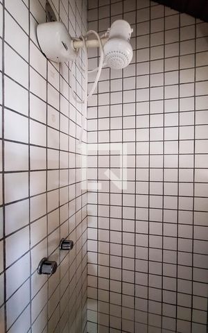 Casa à venda com 220m², 5 quartos e 2 vagas Casa à venda com 220m², 5 quartos e 2 vagasBanheiro da Suíte 3