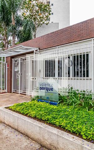 Apartamento para alugar com 63m², 2 quartos e 1 vagaFachada