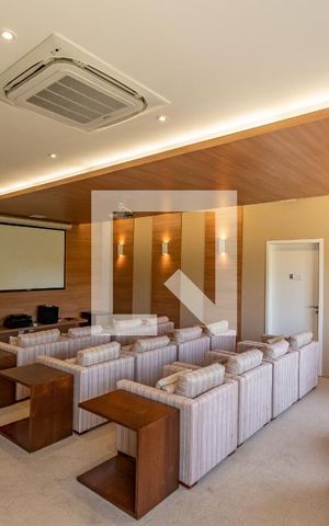 Apartamento à venda com 189m², 3 quartos e 3 vagas Apartamento à venda com 189m², 3 quartos e 3 vagasÁrea comum - Sala de Cinema