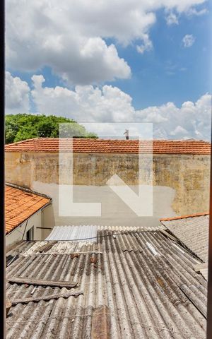 Casa à venda com 230m², 3 quartos e 2 vagas Casa à venda com 230m², 3 quartos e 2 vagasVista da Suíte