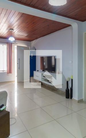 Casa de condomínio à venda com 120m², 3 quartos e 1 vaga Casa de condomínio à venda com 120m², 3 quartos e 1 vagaSala
