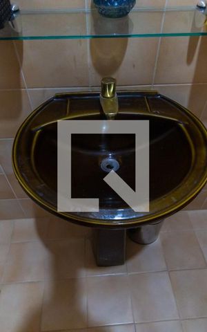 Casa de condomínio à venda com 120m², 3 quartos e 1 vaga Casa de condomínio à venda com 120m², 3 quartos e 1 vagaBanheiro