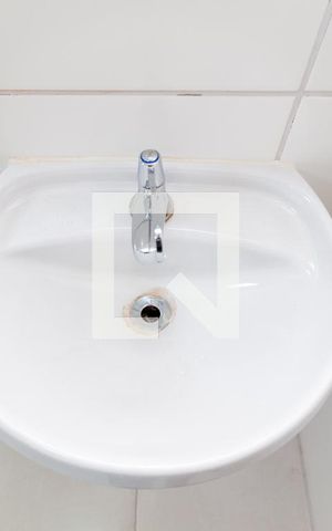 Apartamento à venda com 35m², 1 quarto e sem vaga Apartamento à venda com 35m², 1 quarto e sem vagaDetalhe - Banheiro