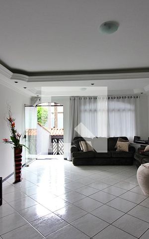 Casa à venda com 266m², 3 quartos e 5 vagasSala 