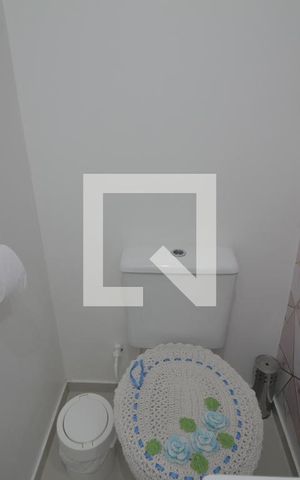 Casa à venda com 89m², 2 quartos e 2 vagasLavabo