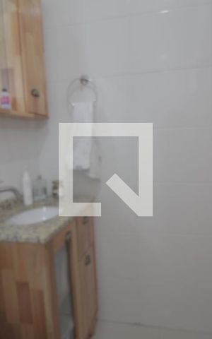 Casa à venda com 89m², 2 quartos e 2 vagasBanheiro da Suíte