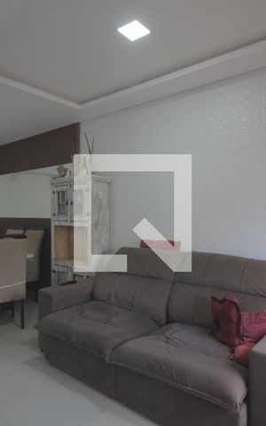Casa à venda com 89m², 2 quartos e 2 vagasSala