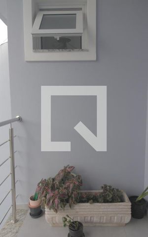 Casa à venda com 89m², 2 quartos e 2 vagasSacada
