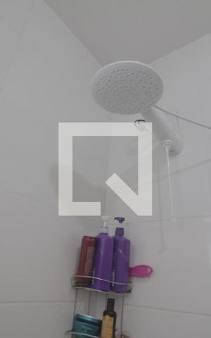 Casa à venda com 89m², 2 quartos e 2 vagasBanheiro da Suíte