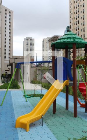 Apartamento para alugar com 40m², 2 quartos e sem vagaÁrea comum - Playground