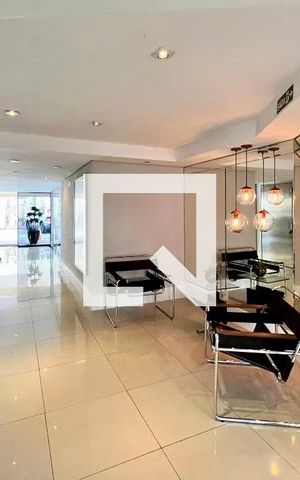 Apartamento à venda com 46m², 1 quarto e 1 vaga Apartamento à venda com 46m², 1 quarto e 1 vagaHall