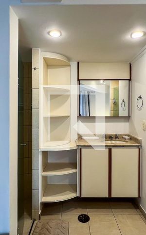 Apartamento à venda com 46m², 1 quarto e 1 vaga Apartamento à venda com 46m², 1 quarto e 1 vagaBanheiro