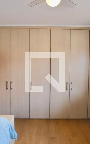 Casa à venda com 450m², 4 quartos e 7 vagas Casa à venda com 450m², 4 quartos e 7 vagasQuarto 2