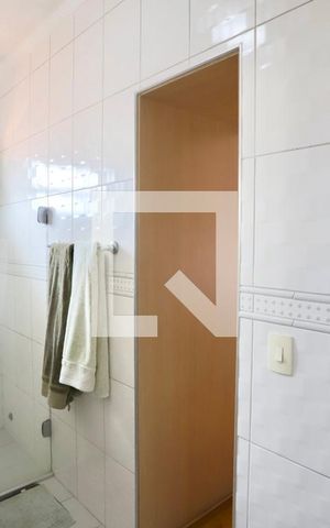 Casa à venda com 450m², 4 quartos e 7 vagas Casa à venda com 450m², 4 quartos e 7 vagasBanheiro do Quarto 2