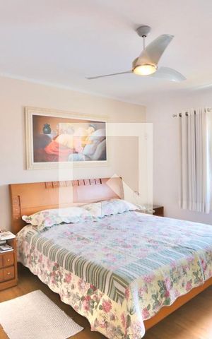 Casa à venda com 450m², 4 quartos e 7 vagas Casa à venda com 450m², 4 quartos e 7 vagasQuarto 3