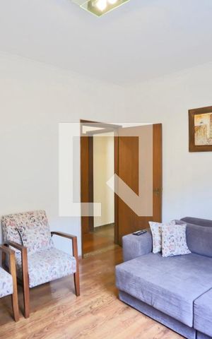 Casa à venda com 450m², 4 quartos e 7 vagas Casa à venda com 450m², 4 quartos e 7 vagasSala 2