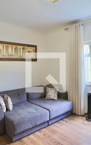 Casa à venda com 450m², 4 quartos e 7 vagas Casa à venda com 450m², 4 quartos e 7 vagasSala 2