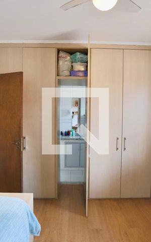 Casa à venda com 450m², 4 quartos e 7 vagas Casa à venda com 450m², 4 quartos e 7 vagasQuarto 2