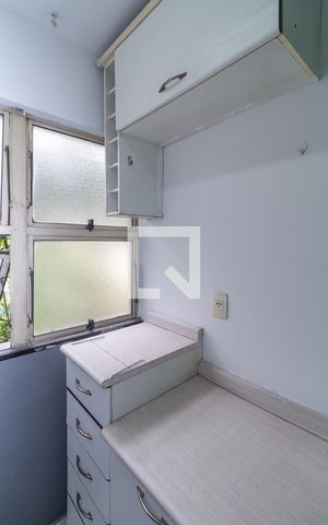 Apartamento para alugar com 64m², 3 quartos e 1 vaga Apartamento para alugar com 64m², 3 quartos e 1 vagaÁrea de Serviço