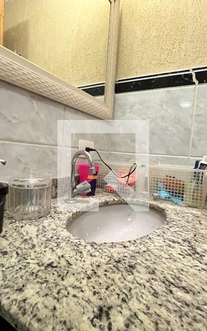 Casa de condomínio à venda com 140m², 4 quartos e 3 vagas Casa de condomínio à venda com 140m², 4 quartos e 3 vagasBanheiro da Suíte 2