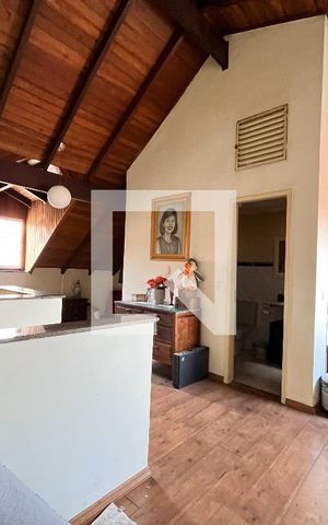 Casa de condomínio à venda com 140m², 4 quartos e 3 vagas Casa de condomínio à venda com 140m², 4 quartos e 3 vagasSuite 2