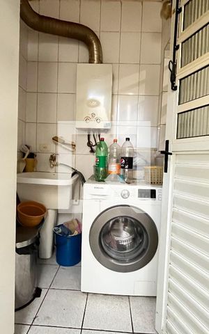 Casa de condomínio à venda com 140m², 4 quartos e 3 vagas Casa de condomínio à venda com 140m², 4 quartos e 3 vagasÁrea de Serviço