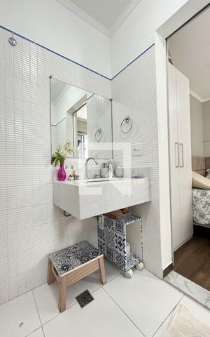 Casa à venda com 155m², 4 quartos e 1 vaga Casa à venda com 155m², 4 quartos e 1 vagaBanheiro da Suíte 2
