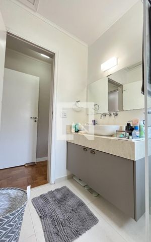 Casa à venda com 155m², 4 quartos e 1 vaga Casa à venda com 155m², 4 quartos e 1 vagaBanheiro da Suíte
