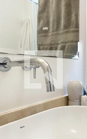 Casa à venda com 155m², 4 quartos e 1 vaga Casa à venda com 155m², 4 quartos e 1 vagaBanheiro da Suíte