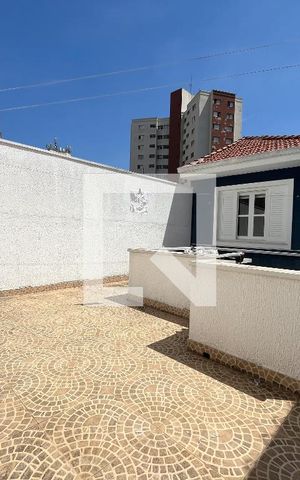 Casa à venda com 155m², 4 quartos e 1 vaga Casa à venda com 155m², 4 quartos e 1 vagaÁrea externa